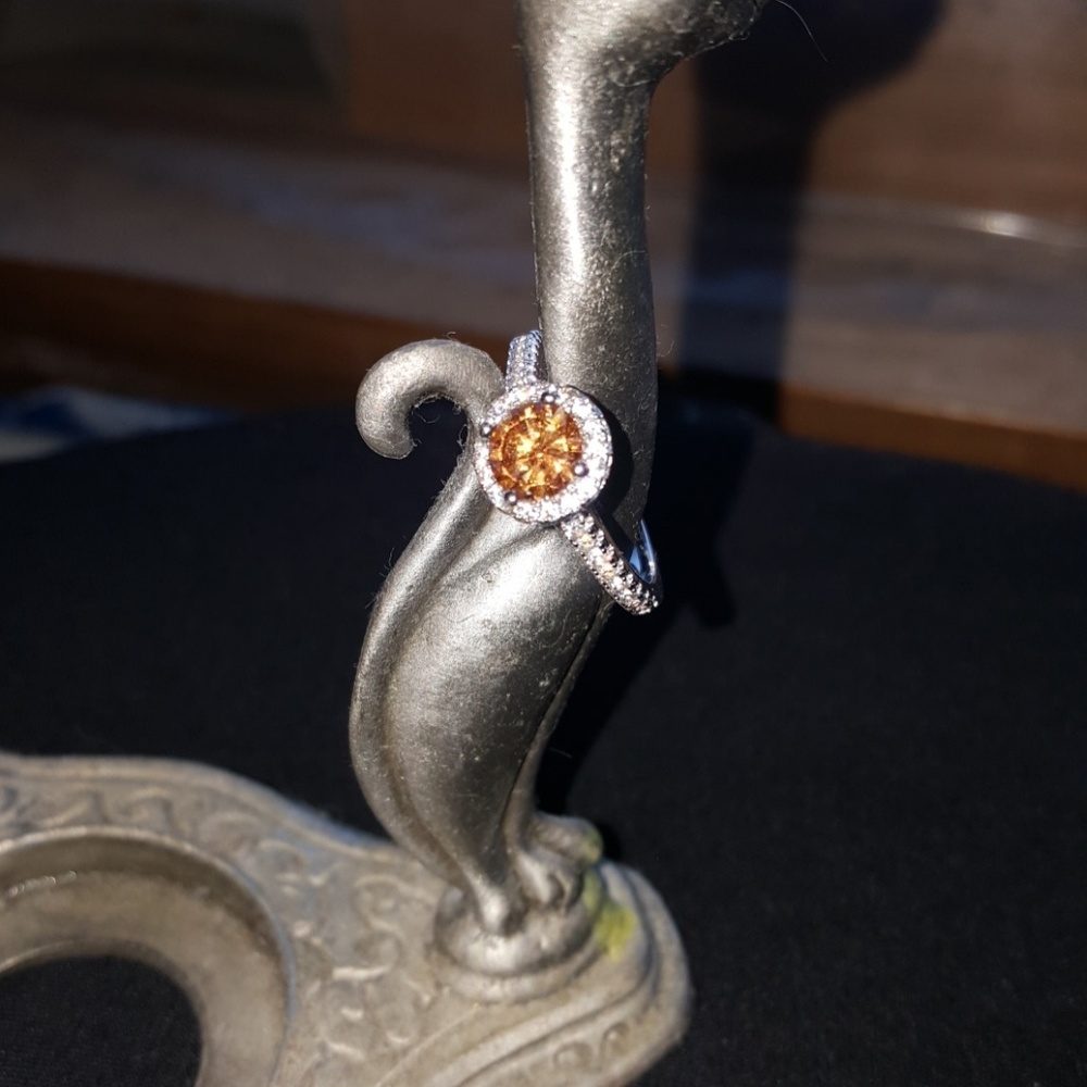 Silver tone orange crystal ring sz 7